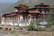 bhutan festivalreise